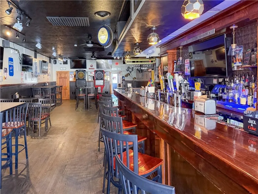 14 East Main Street, Waterloo, New York 13165, Waterloo, New York 13165, ,Commercial Lease,For Rent,14 East Main Street, Waterloo, New York 13165,0,R1648697