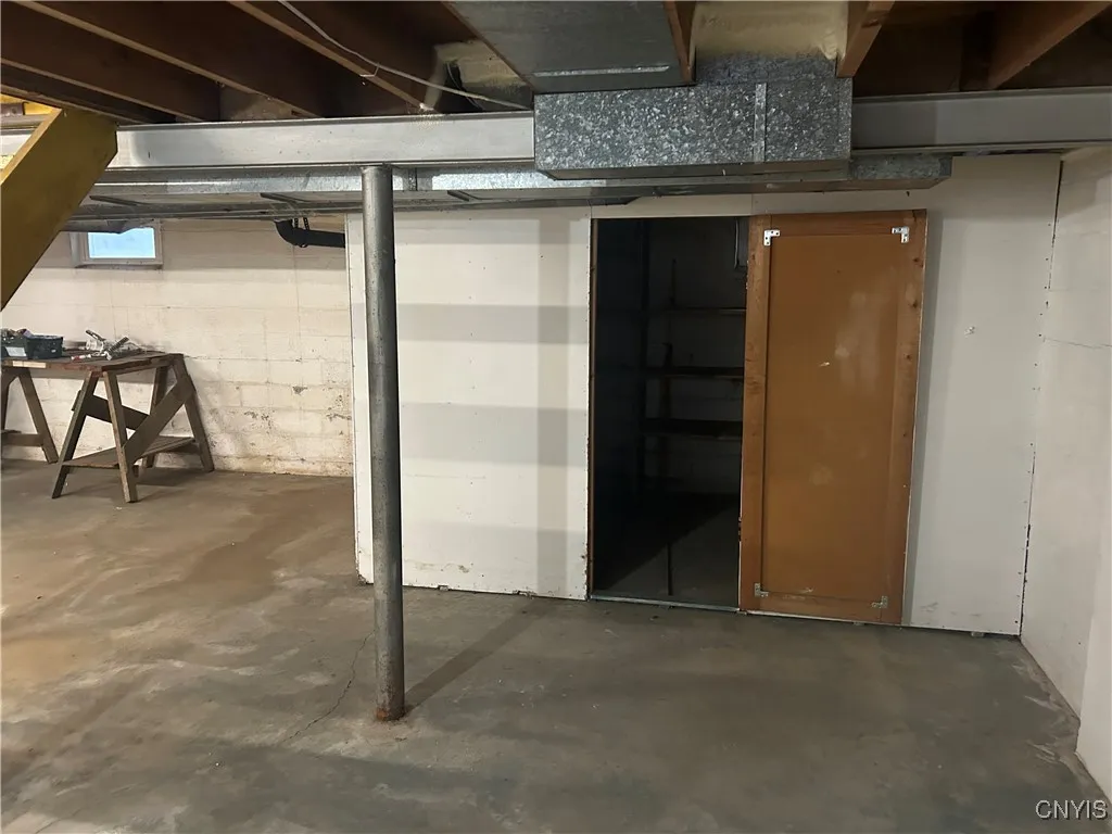 511 Hickory Street, Salina, New York 13088, Salina, New York 13088, 3 Bedrooms Bedrooms, 8 Rooms Rooms,1 BathroomBathrooms,Residential Lease,Closed,511 Hickory Street, Salina, New York 13088,0,S1648703