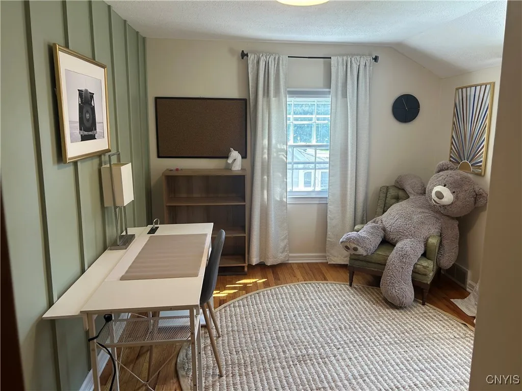 805 4th Street, Salina, New York 13088, Salina, New York 13088, 3 Bedrooms Bedrooms, 7 Rooms Rooms,1 BathroomBathrooms,Residential Lease,For Rent,805 4th Street, Salina, New York 13088,0,S1648708