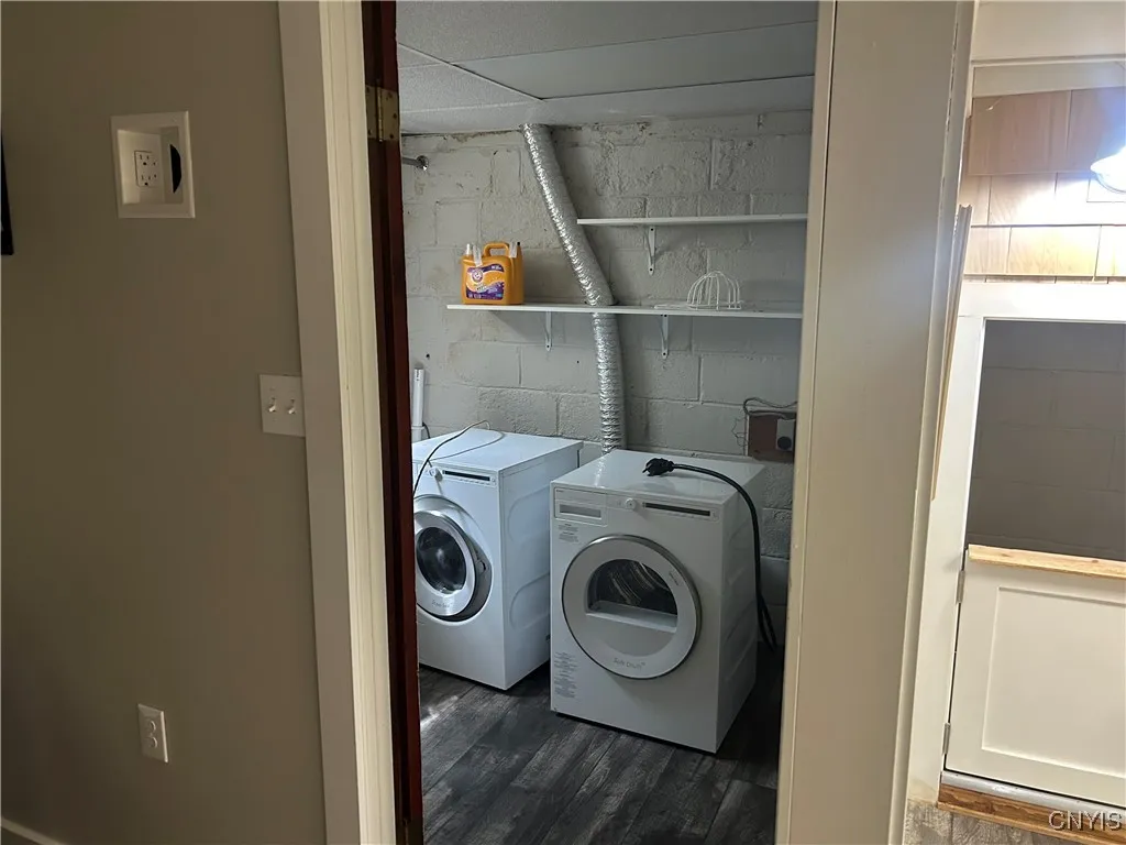 805 4th Street, Salina, New York 13088, Salina, New York 13088, 3 Bedrooms Bedrooms, 7 Rooms Rooms,1 BathroomBathrooms,Residential Lease,For Rent,805 4th Street, Salina, New York 13088,0,S1648708