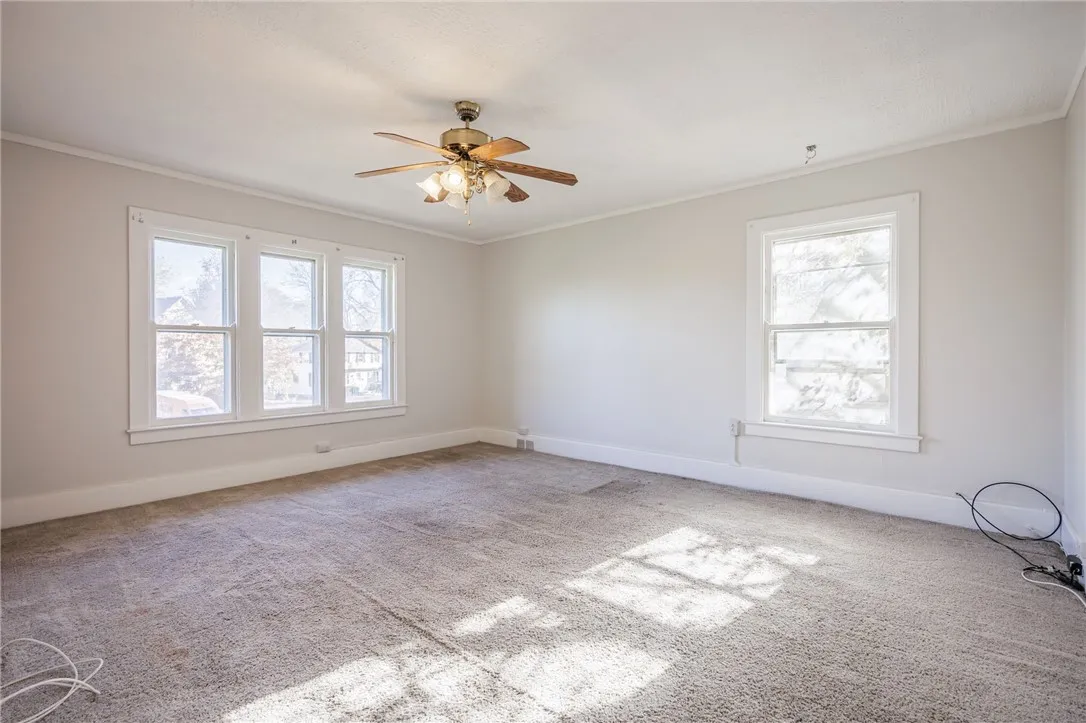 1609 Culver Road 2, Rochester, New York 14609, Rochester, New York 14609, 2 Bedrooms Bedrooms, 4 Rooms Rooms,1 BathroomBathrooms,Residential Lease,For Rent,1609 Culver Road 2, Rochester, New York 14609,0,R1648701