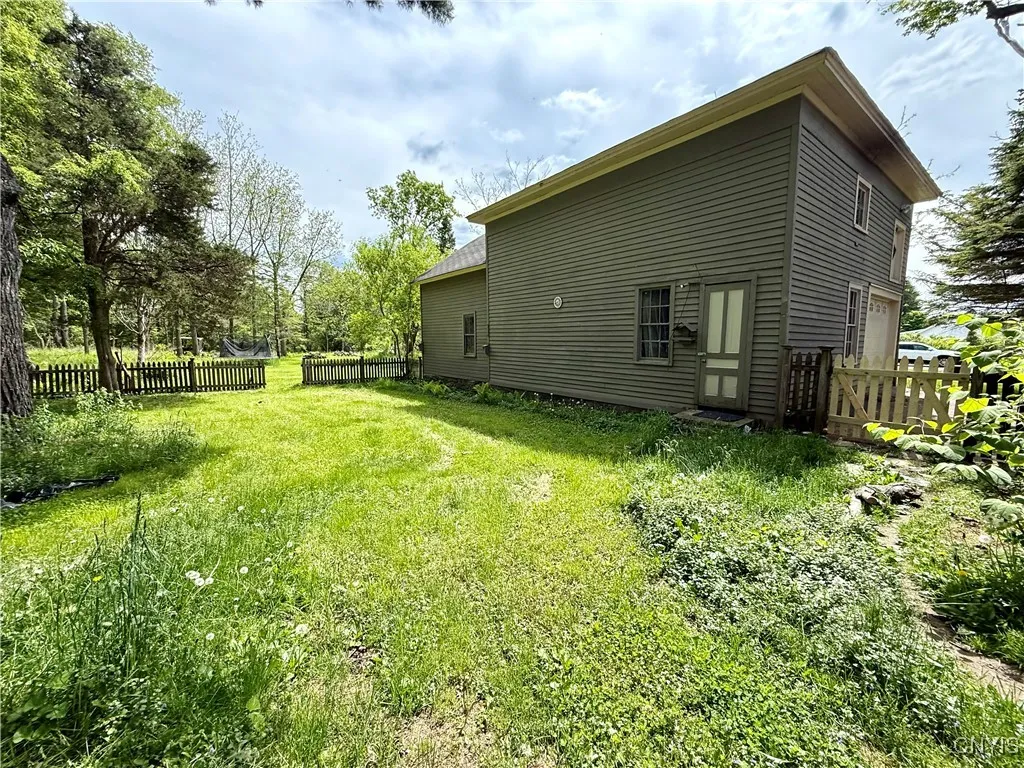 140 Maple Street, Le Ray, New York 13612, Le Ray, New York 13612, 3 Bedrooms Bedrooms, 8 Rooms Rooms,2 BathroomsBathrooms,Residential,For Sale,140 Maple Street, Le Ray, New York 13612,0,S1648706