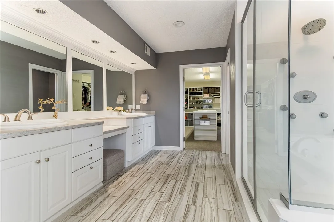 438 Quaker Meeting House Road, Mendon, New York 14, Mendon, New York 14472, 4 Bedrooms Bedrooms, 9 Rooms Rooms,3 BathroomsBathrooms,Residential,For Sale,438 Quaker Meeting House Road, Mendon, New York 14,0,R1647474