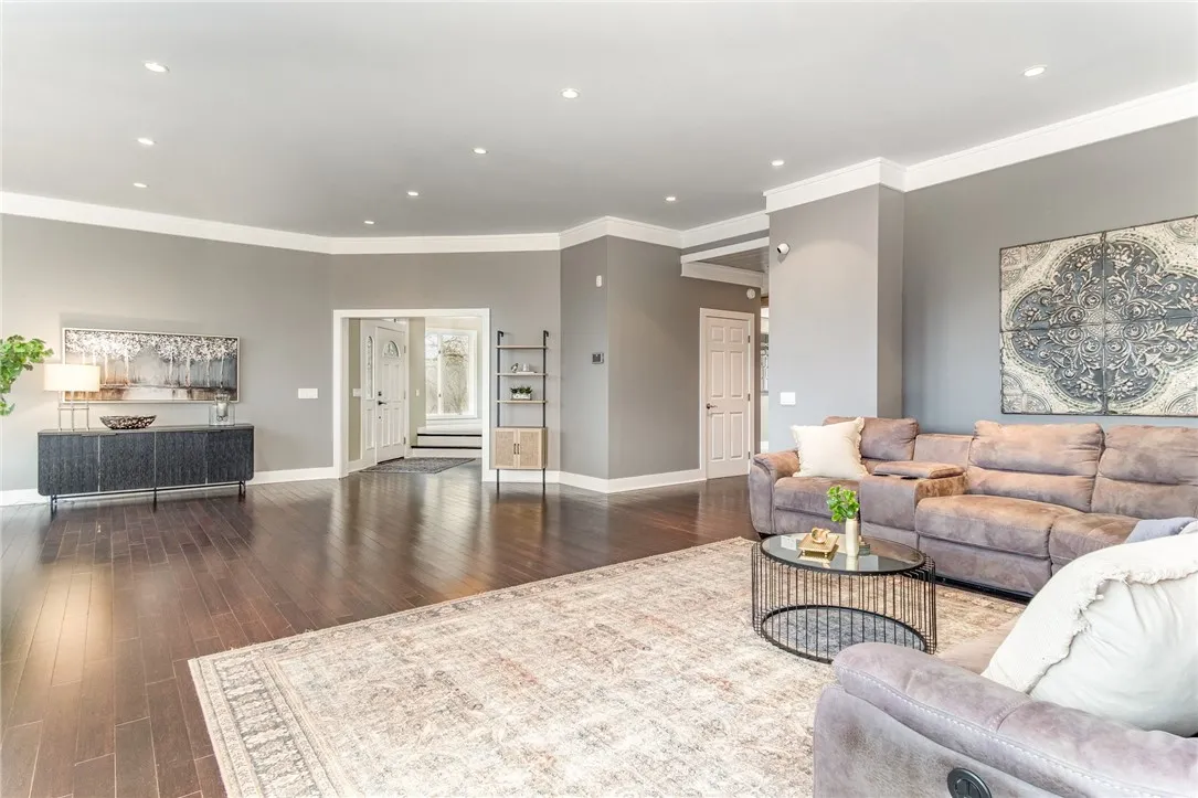 438 Quaker Meeting House Road, Mendon, New York 14, Mendon, New York 14472, 4 Bedrooms Bedrooms, 9 Rooms Rooms,3 BathroomsBathrooms,Residential,For Sale,438 Quaker Meeting House Road, Mendon, New York 14,0,R1647474