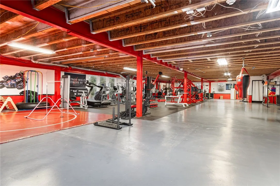 438 Quaker Meeting House Road, Mendon, New York 14, Mendon, New York 14472, 4 Bedrooms Bedrooms, 9 Rooms Rooms,3 BathroomsBathrooms,Residential,For Sale,438 Quaker Meeting House Road, Mendon, New York 14,0,R1647474