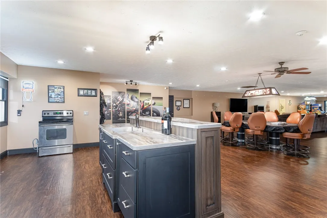 438 Quaker Meeting House Road, Mendon, New York 14, Mendon, New York 14472, 4 Bedrooms Bedrooms, 9 Rooms Rooms,3 BathroomsBathrooms,Residential,For Sale,438 Quaker Meeting House Road, Mendon, New York 14,0,R1647474