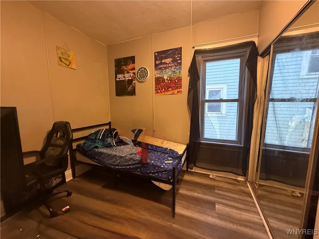 276 Choate Avenue, Buffalo, New York 14220, Buffalo, New York 14220, 6 Bedrooms Bedrooms, ,2 BathroomsBathrooms,Residential,For Sale,276 Choate Avenue, Buffalo, New York 14220,0,B1648538