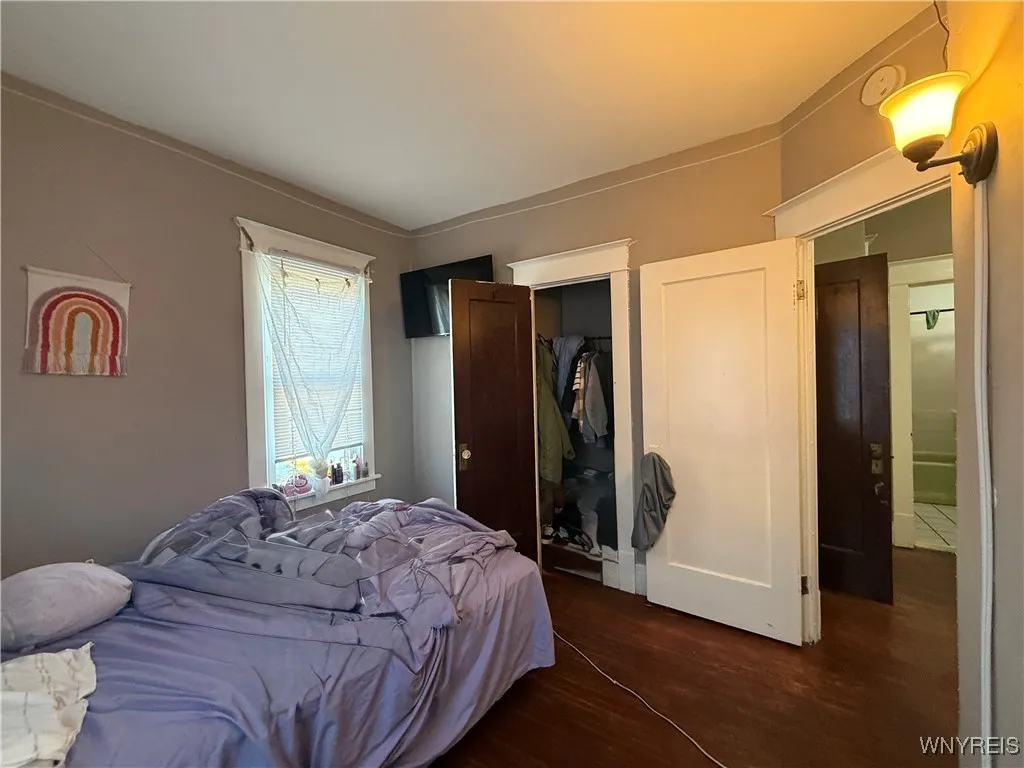 276 Choate Avenue, Buffalo, New York 14220, Buffalo, New York 14220, 6 Bedrooms Bedrooms, ,2 BathroomsBathrooms,Residential,For Sale,276 Choate Avenue, Buffalo, New York 14220,0,B1648538