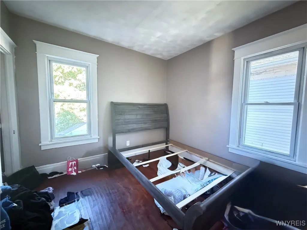 276 Choate Avenue, Buffalo, New York 14220, Buffalo, New York 14220, 6 Bedrooms Bedrooms, ,2 BathroomsBathrooms,Residential,For Sale,276 Choate Avenue, Buffalo, New York 14220,0,B1648538