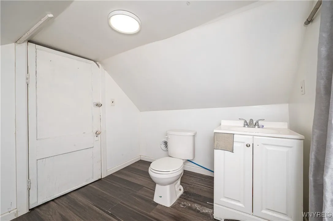 88 Lewis Street, Buffalo, New York 14206, Buffalo, New York 14206, 4 Bedrooms Bedrooms, 8 Rooms Rooms,1 BathroomBathrooms,Residential,For Sale,88 Lewis Street, Buffalo, New York 14206,0,B1648474