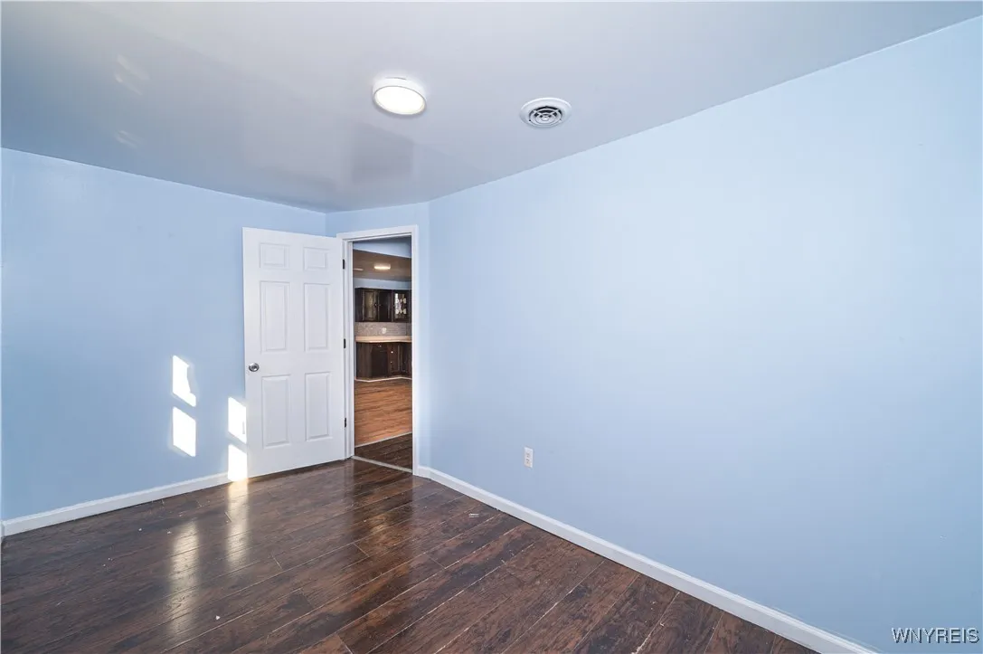 88 Lewis Street, Buffalo, New York 14206, Buffalo, New York 14206, 4 Bedrooms Bedrooms, 8 Rooms Rooms,1 BathroomBathrooms,Residential,For Sale,88 Lewis Street, Buffalo, New York 14206,0,B1648474