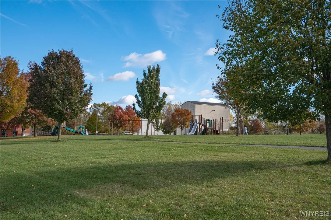 88 Lewis Street, Buffalo, New York 14206, Buffalo, New York 14206, 4 Bedrooms Bedrooms, 8 Rooms Rooms,1 BathroomBathrooms,Residential,For Sale,88 Lewis Street, Buffalo, New York 14206,0,B1648474