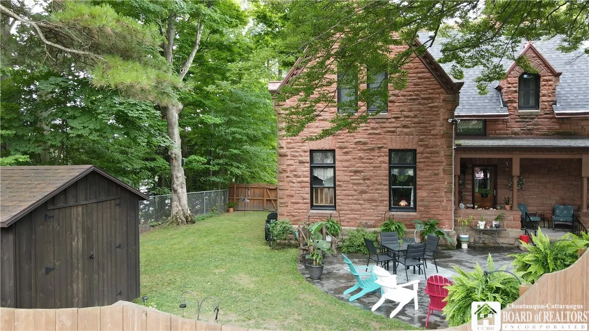 55 Lambert Avenue, Pomfret, New York 14063, Pomfret, New York 14063, 3 Bedrooms Bedrooms, 8 Rooms Rooms,1 BathroomBathrooms,Residential,For Sale,55 Lambert Avenue, Pomfret, New York 14063,0,R1648495