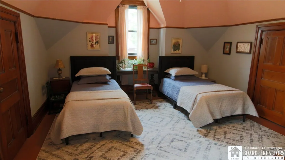 55 Lambert Avenue, Pomfret, New York 14063, Pomfret, New York 14063, 3 Bedrooms Bedrooms, 8 Rooms Rooms,1 BathroomBathrooms,Residential,For Sale,55 Lambert Avenue, Pomfret, New York 14063,0,R1648495