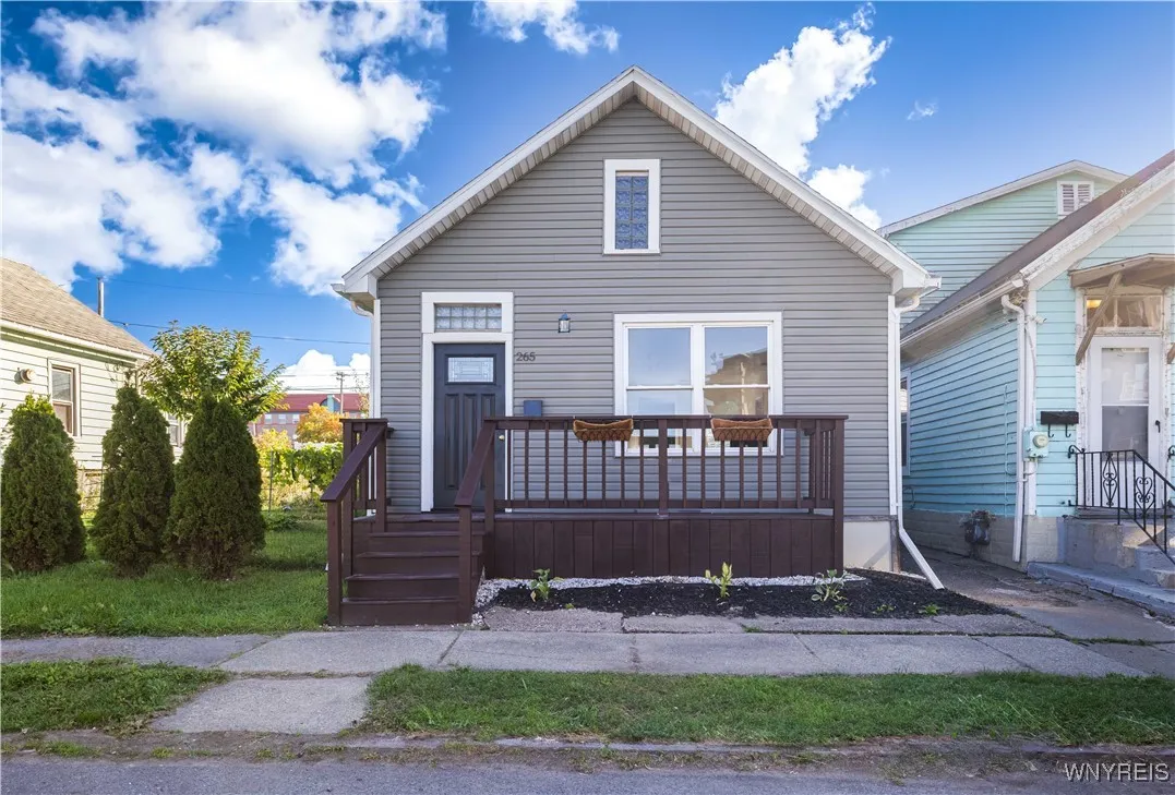 265 Efner Street, Buffalo, New York 14201, Buffalo, New York 14201, 2 Bedrooms Bedrooms, 5 Rooms Rooms,1 BathroomBathrooms,Residential,For Sale,265 Efner Street, Buffalo, New York 14201,0,B1648488