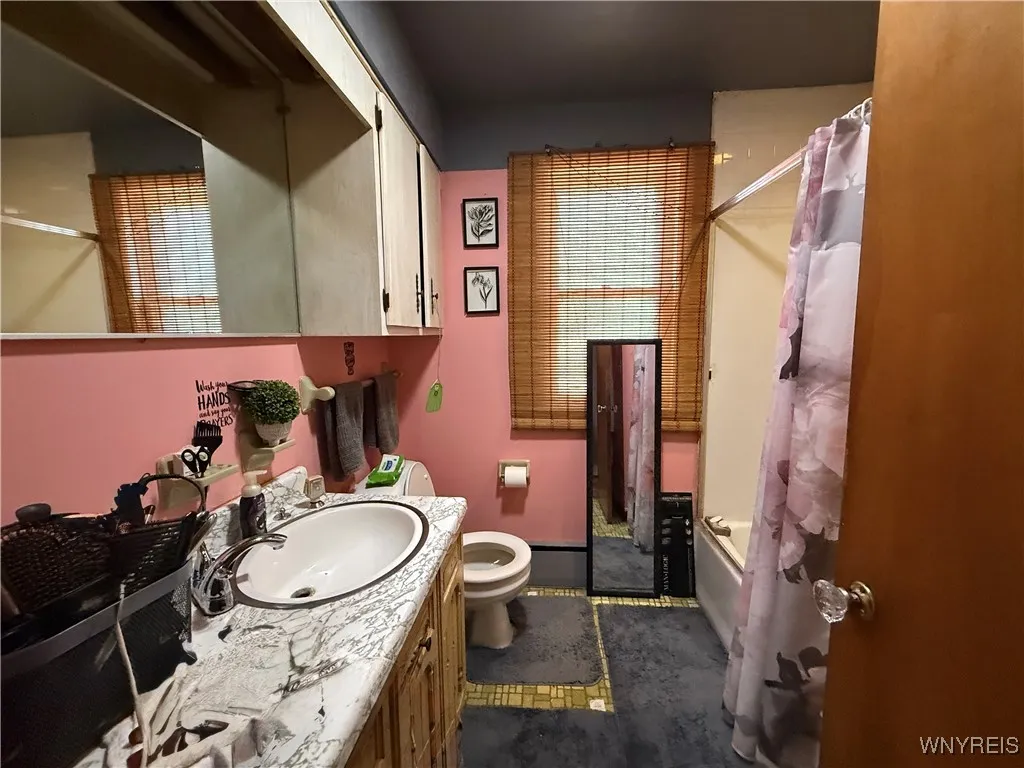 145 Shirley Avenue, Buffalo, New York 14215, Buffalo, New York 14215, 3 Bedrooms Bedrooms, ,2 BathroomsBathrooms,Residential,For Sale,145 Shirley Avenue, Buffalo, New York 14215,0,B1648385