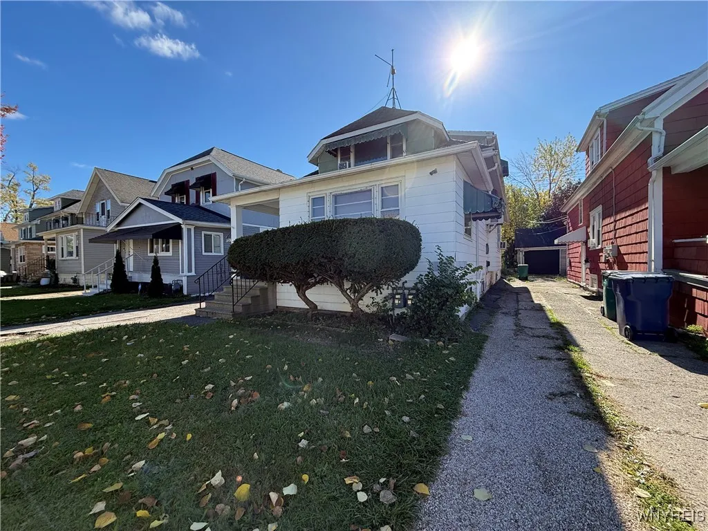 145 Shirley Avenue, Buffalo, New York 14215, Buffalo, New York 14215, 3 Bedrooms Bedrooms, ,2 BathroomsBathrooms,Residential,For Sale,145 Shirley Avenue, Buffalo, New York 14215,0,B1648385