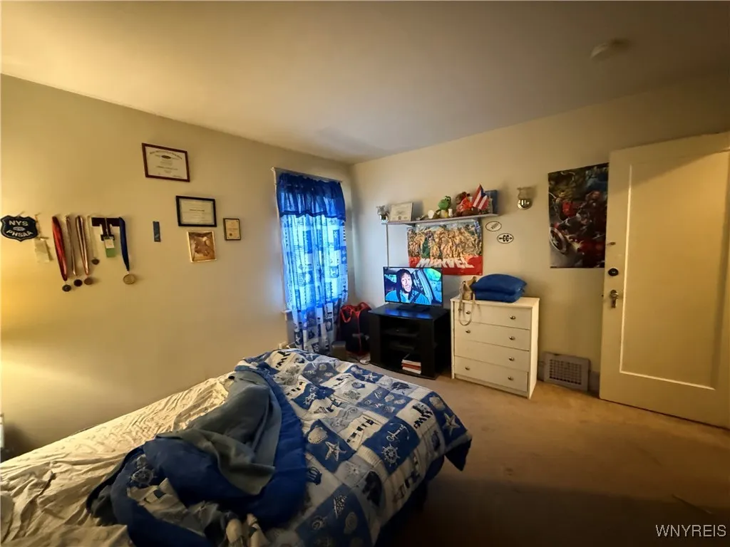 196 Lasalle Avenue, Buffalo, New York 14214, Buffalo, New York 14214, 6 Bedrooms Bedrooms, ,2 BathroomsBathrooms,Residential,For Sale,196 Lasalle Avenue, Buffalo, New York 14214,0,B1648378