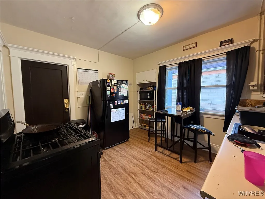 154 Minnesota Avenue, Buffalo, New York 14214, Buffalo, New York 14214, 6 Bedrooms Bedrooms, ,2 BathroomsBathrooms,Residential,For Sale,154 Minnesota Avenue, Buffalo, New York 14214,0,B1648300