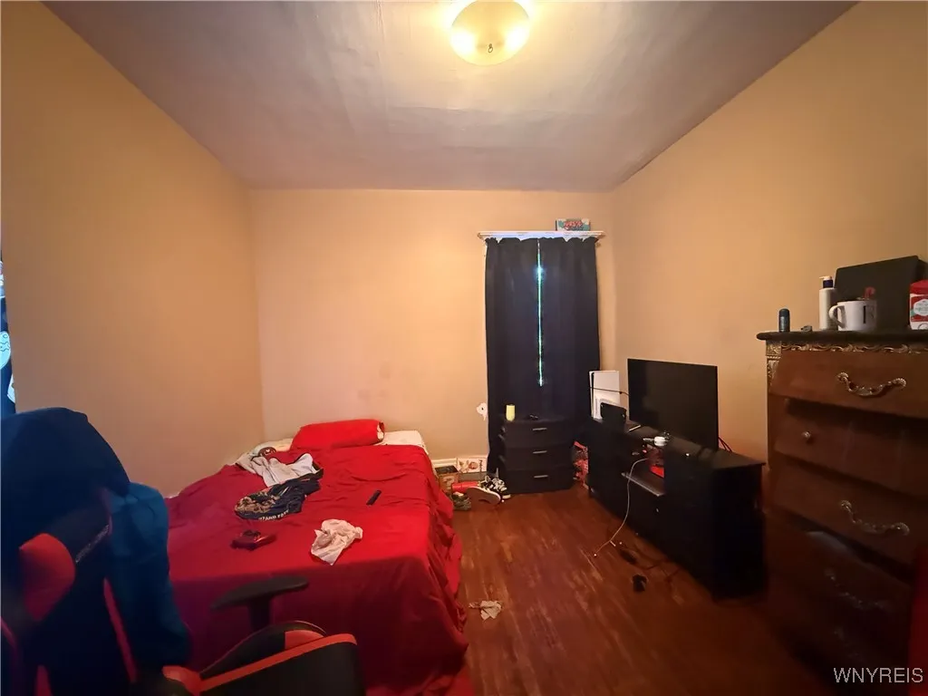 154 Minnesota Avenue, Buffalo, New York 14214, Buffalo, New York 14214, 6 Bedrooms Bedrooms, ,2 BathroomsBathrooms,Residential,For Sale,154 Minnesota Avenue, Buffalo, New York 14214,0,B1648300