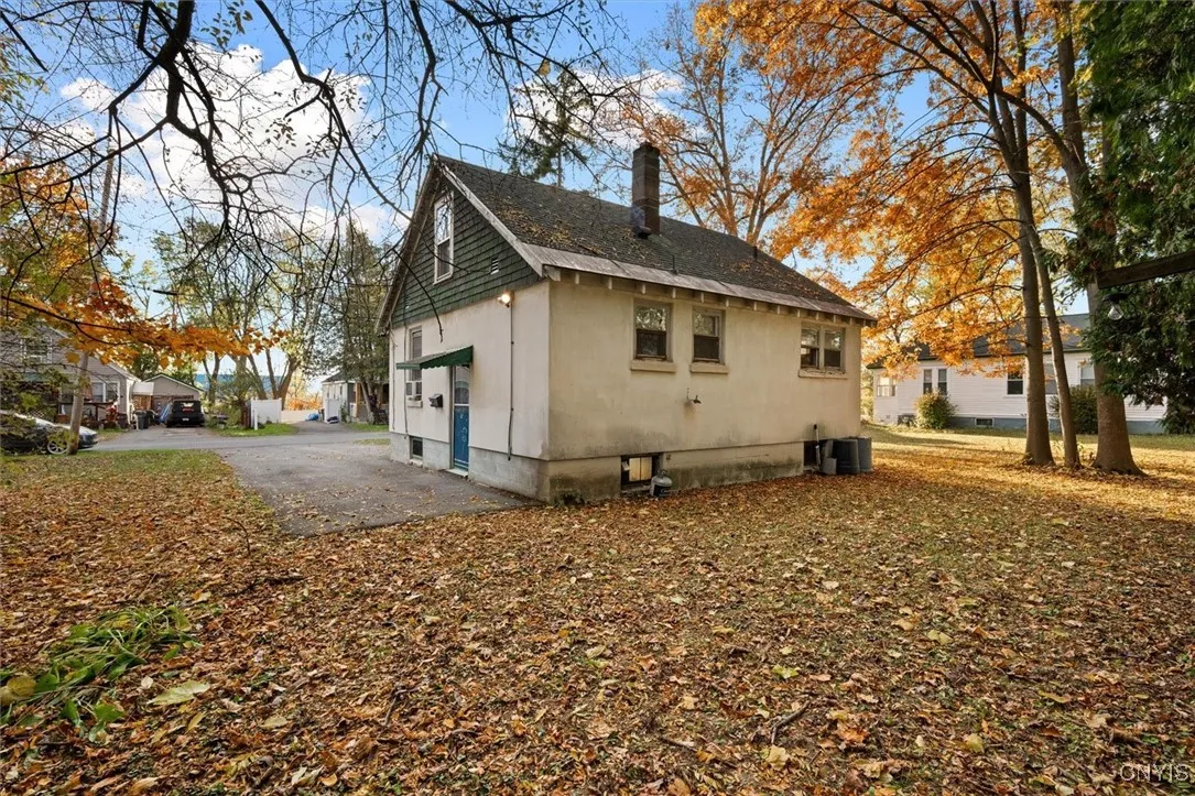 808 Calvert Street, Rome, New York 13440, Rome, New York 13440, 2 Bedrooms Bedrooms, 4 Rooms Rooms,1 BathroomBathrooms,Residential,For Sale,808 Calvert Street, Rome, New York 13440,0,S1648057