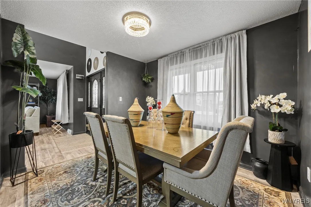 4741 Hermitage Road, Niagara, New York 14305, Niagara, New York 14305, 4 Bedrooms Bedrooms, 7 Rooms Rooms,2 BathroomsBathrooms,Residential,For Sale,4741 Hermitage Road, Niagara, New York 14305,0,B1647349