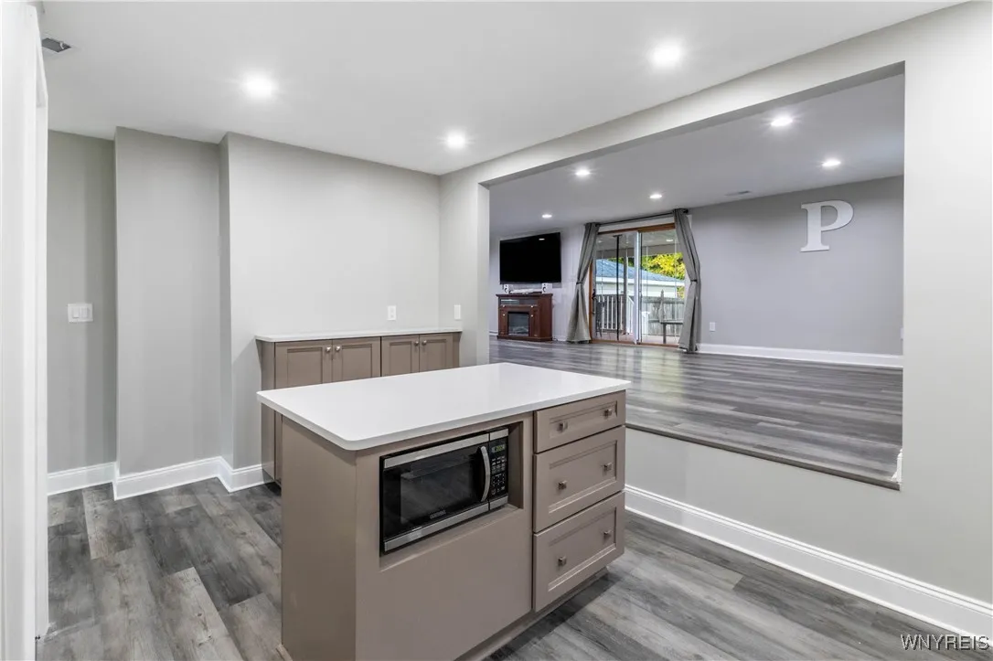 80 State St, Tonawanda, New York 14150, Tonawanda, New York 14150, 3 Bedrooms Bedrooms, 6 Rooms Rooms,1 BathroomBathrooms,Residential,For Sale,80 State St, Tonawanda, New York 14150,0,B1648613