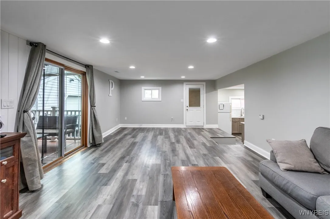 80 State St, Tonawanda, New York 14150, Tonawanda, New York 14150, 3 Bedrooms Bedrooms, 6 Rooms Rooms,1 BathroomBathrooms,Residential,For Sale,80 State St, Tonawanda, New York 14150,0,B1648613