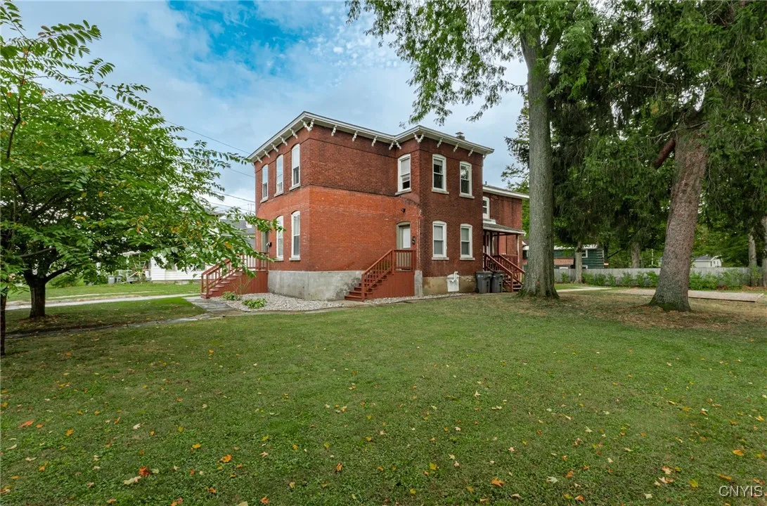 510 Floyd Avenue, Rome, New York 13440, Rome, New York 13440, 6 Bedrooms Bedrooms, ,2 BathroomsBathrooms,Residential,For Sale,510 Floyd Avenue, Rome, New York 13440,0,S1648684