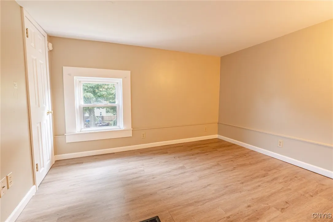 510 Floyd Avenue, Rome, New York 13440, Rome, New York 13440, 6 Bedrooms Bedrooms, ,2 BathroomsBathrooms,Residential,For Sale,510 Floyd Avenue, Rome, New York 13440,0,S1648684