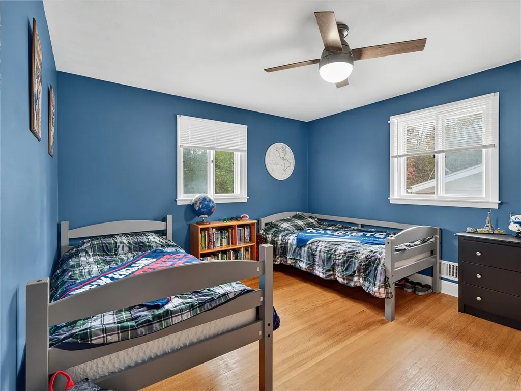 82 Nory Lane, Gates, New York 14606, Gates, New York 14606, 3 Bedrooms Bedrooms, 7 Rooms Rooms,2 BathroomsBathrooms,Residential,For Sale,82 Nory Lane, Gates, New York 14606,0,R1648755