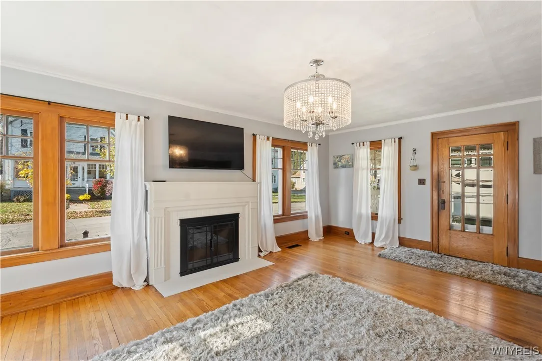 Living Room - front Door