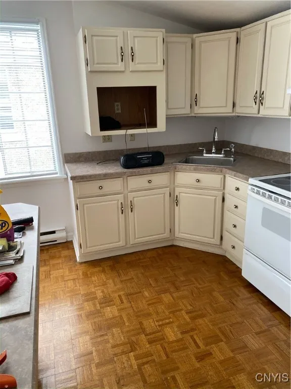 407 Wolf Street, Syracuse, New York 13208, Syracuse, New York 13208, 1 Bedroom Bedrooms, 2 Rooms Rooms,1 BathroomBathrooms,Residential,For Sale,407 Wolf Street, Syracuse, New York 13208,0,S1648259