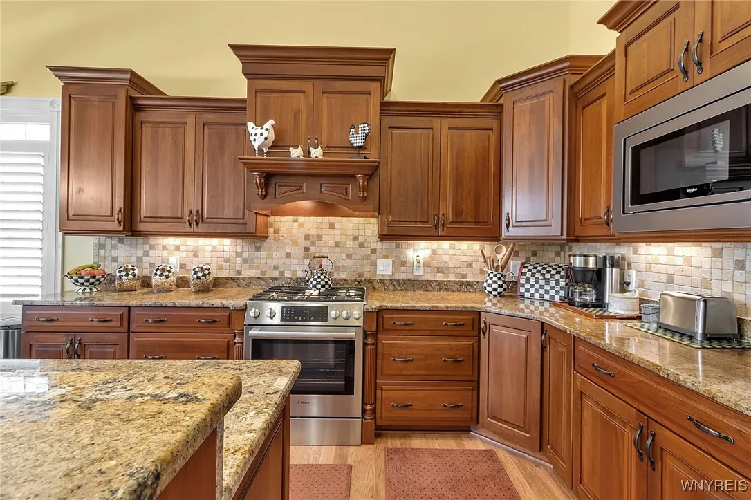 6603 Mulligan Drive, Lockport Town, New York 14094, Lockport Town, New York 14094, 3 Bedrooms Bedrooms, 7 Rooms Rooms,3 BathroomsBathrooms,Residential,For Sale,6603 Mulligan Drive, Lockport Town, New York 14094,0,B1648289