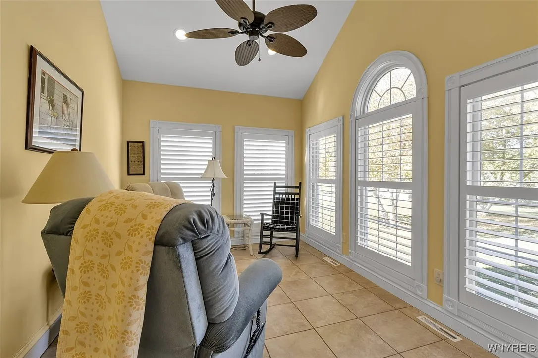 6603 Mulligan Drive, Lockport Town, New York 14094, Lockport Town, New York 14094, 3 Bedrooms Bedrooms, 7 Rooms Rooms,3 BathroomsBathrooms,Residential,For Sale,6603 Mulligan Drive, Lockport Town, New York 14094,0,B1648289