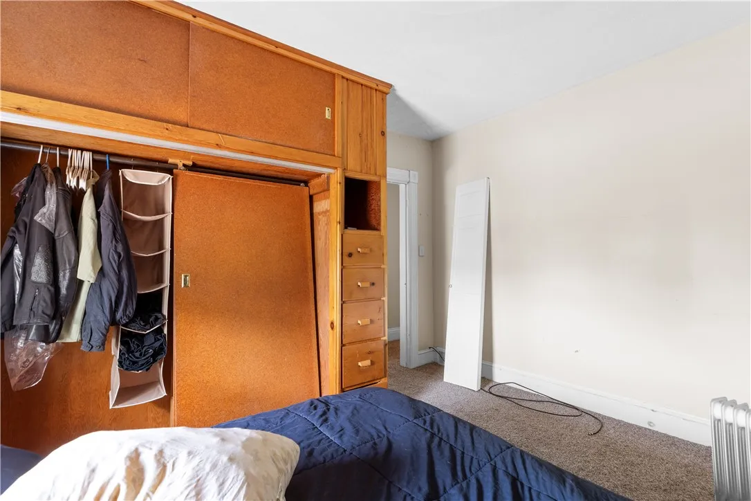 1129 Hilton Avenue, Utica, New York 13501, Utica, New York 13501, 4 Bedrooms Bedrooms, 10 Rooms Rooms,1 BathroomBathrooms,Residential,For Sale,1129 Hilton Avenue, Utica, New York 13501,0,R1648733