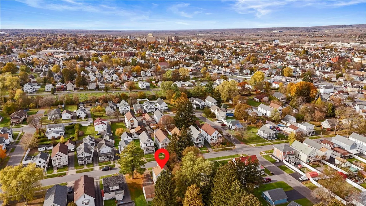 1129 Hilton Avenue, Utica, New York 13501, Utica, New York 13501, 4 Bedrooms Bedrooms, 10 Rooms Rooms,1 BathroomBathrooms,Residential,For Sale,1129 Hilton Avenue, Utica, New York 13501,0,R1648733