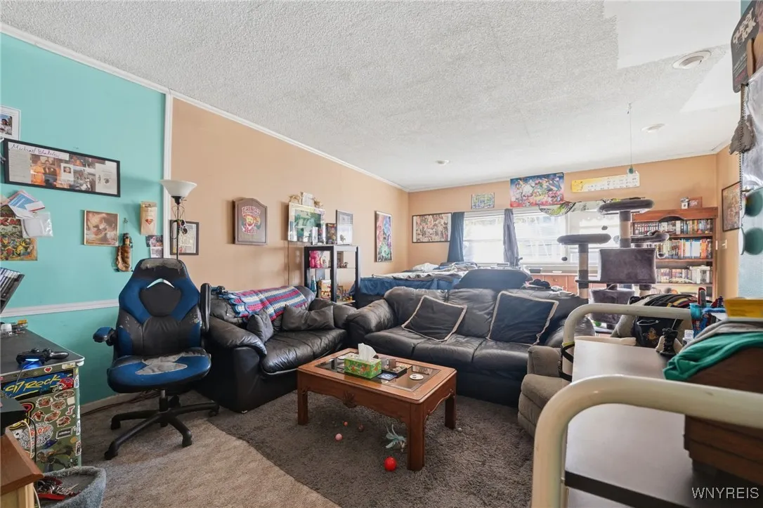 45 Crane Street, Lancaster, New York 14043, Lancaster, New York 14043, 5 Bedrooms Bedrooms, ,3 BathroomsBathrooms,Residential,For Sale,45 Crane Street, Lancaster, New York 14043,0,B1647346