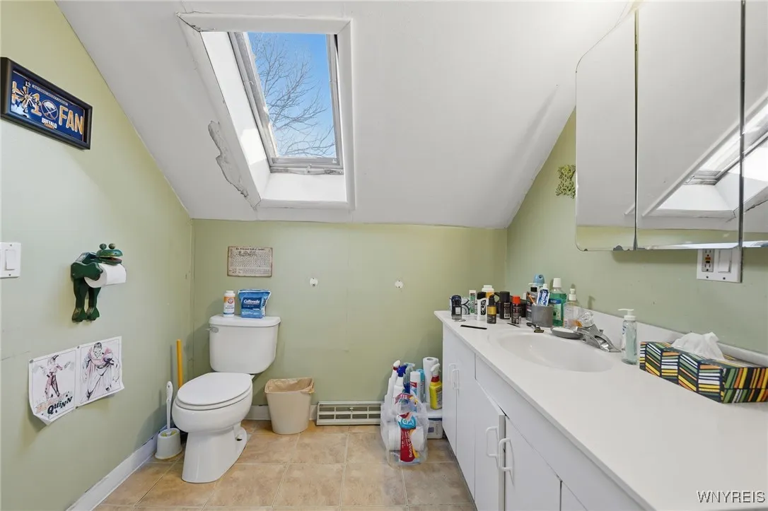 45 Crane Street, Lancaster, New York 14043, Lancaster, New York 14043, 5 Bedrooms Bedrooms, ,3 BathroomsBathrooms,Residential,For Sale,45 Crane Street, Lancaster, New York 14043,0,B1647346