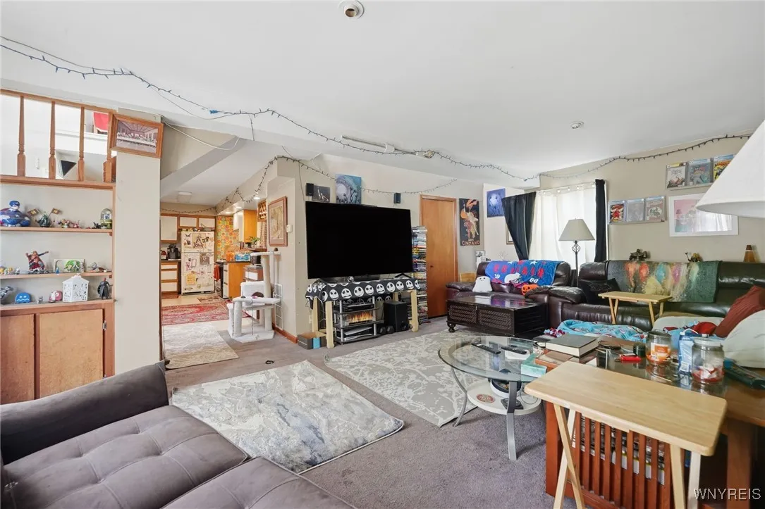 45 Crane Street, Lancaster, New York 14043, Lancaster, New York 14043, 5 Bedrooms Bedrooms, ,3 BathroomsBathrooms,Residential,For Sale,45 Crane Street, Lancaster, New York 14043,0,B1647346