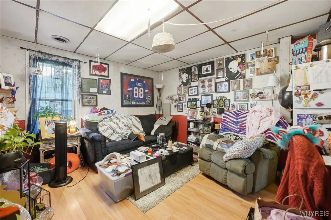 45 Crane Street, Lancaster, New York 14043, Lancaster, New York 14043, 5 Bedrooms Bedrooms, ,3 BathroomsBathrooms,Residential,For Sale,45 Crane Street, Lancaster, New York 14043,0,B1647346