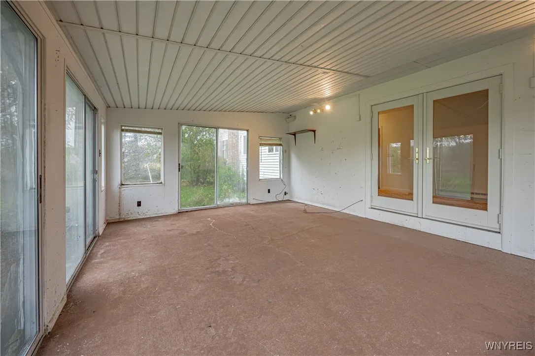 7744 Rochester Road, Royalton, New York 14067, Royalton, New York 14067, 3 Bedrooms Bedrooms, 5 Rooms Rooms,1 BathroomBathrooms,Residential,For Sale,7744 Rochester Road, Royalton, New York 14067,0,B1648301