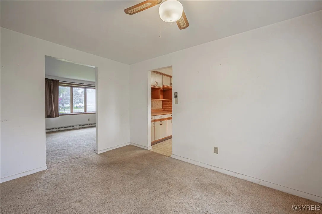 7744 Rochester Road, Royalton, New York 14067, Royalton, New York 14067, 3 Bedrooms Bedrooms, 5 Rooms Rooms,1 BathroomBathrooms,Residential,For Sale,7744 Rochester Road, Royalton, New York 14067,0,B1648301