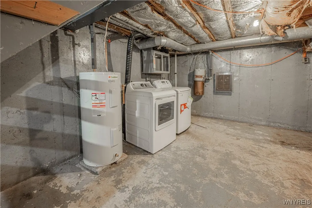 7744 Rochester Road, Royalton, New York 14067, Royalton, New York 14067, 3 Bedrooms Bedrooms, 5 Rooms Rooms,1 BathroomBathrooms,Residential,For Sale,7744 Rochester Road, Royalton, New York 14067,0,B1648301