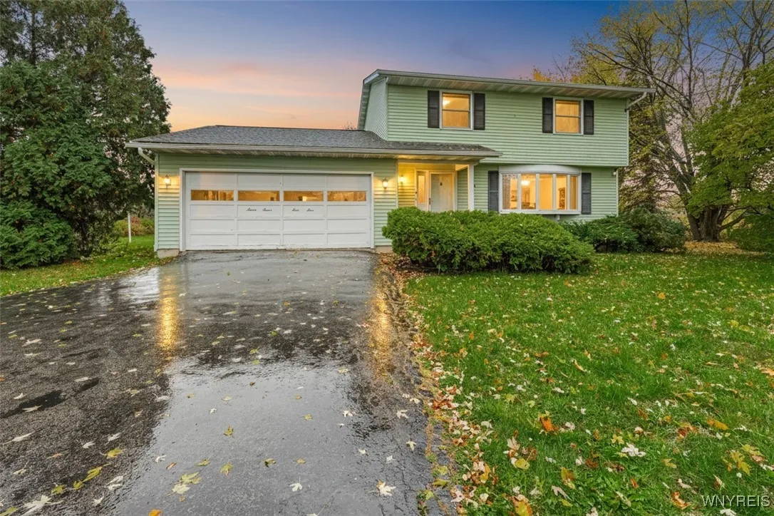 7744 Rochester Road, Royalton, New York 14067, Royalton, New York 14067, 3 Bedrooms Bedrooms, 5 Rooms Rooms,1 BathroomBathrooms,Residential,For Sale,7744 Rochester Road, Royalton, New York 14067,0,B1648301