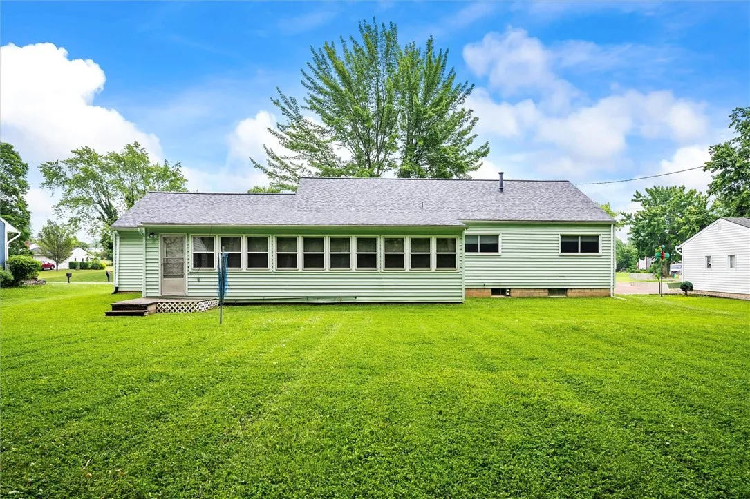 176 Wildbriar Road, Henrietta, New York 14623, Henrietta, New York 14623, 3 Bedrooms Bedrooms, 6 Rooms Rooms,2 BathroomsBathrooms,Residential,For Sale,176 Wildbriar Road, Henrietta, New York 14623,0,R1648760