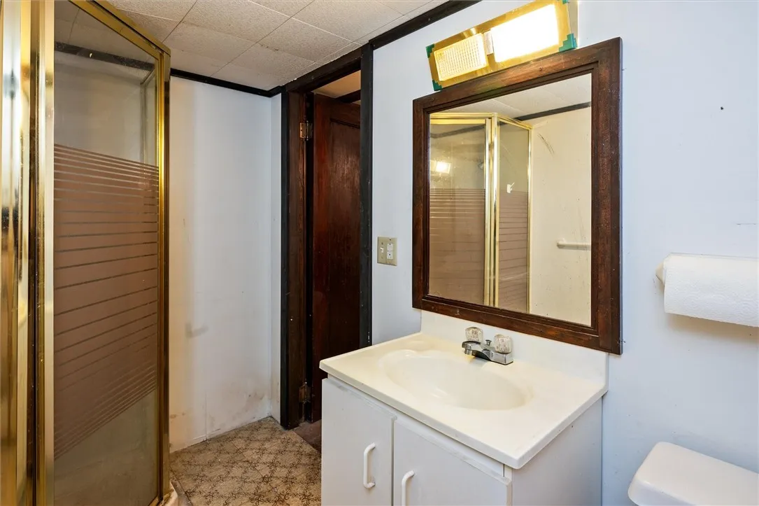 176 Wildbriar Road, Henrietta, New York 14623, Henrietta, New York 14623, 3 Bedrooms Bedrooms, 6 Rooms Rooms,2 BathroomsBathrooms,Residential,For Sale,176 Wildbriar Road, Henrietta, New York 14623,0,R1648760