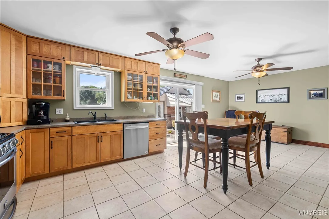 3272 Cascade Road, Attica, New York 14011, Attica, New York 14011, 3 Bedrooms Bedrooms, 5 Rooms Rooms,2 BathroomsBathrooms,Residential,For Sale,3272 Cascade Road, Attica, New York 14011,0,B1648790