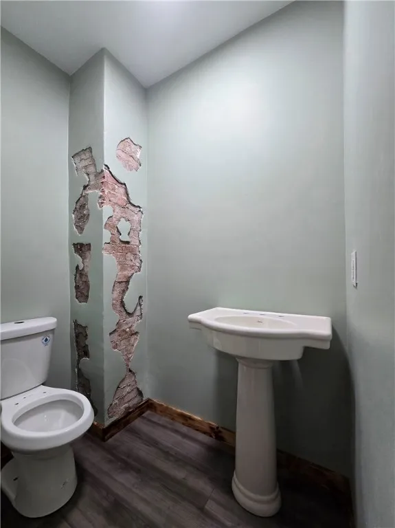 261 Elmira Street, None, Pennsylvania 16947, Pennsylvania 16947, 4 Bedrooms Bedrooms, 10 Rooms Rooms,2 BathroomsBathrooms,Residential,For Sale,261 Elmira Street, None, Pennsylvania 16947,0,R1648687