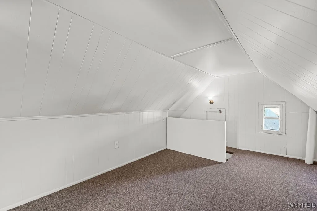 94 Hertel Avenue, Buffalo, New York 14207, Buffalo, New York 14207, 4 Bedrooms Bedrooms, ,2 BathroomsBathrooms,Residential,For Sale,94 Hertel Avenue, Buffalo, New York 14207,0,B1648700